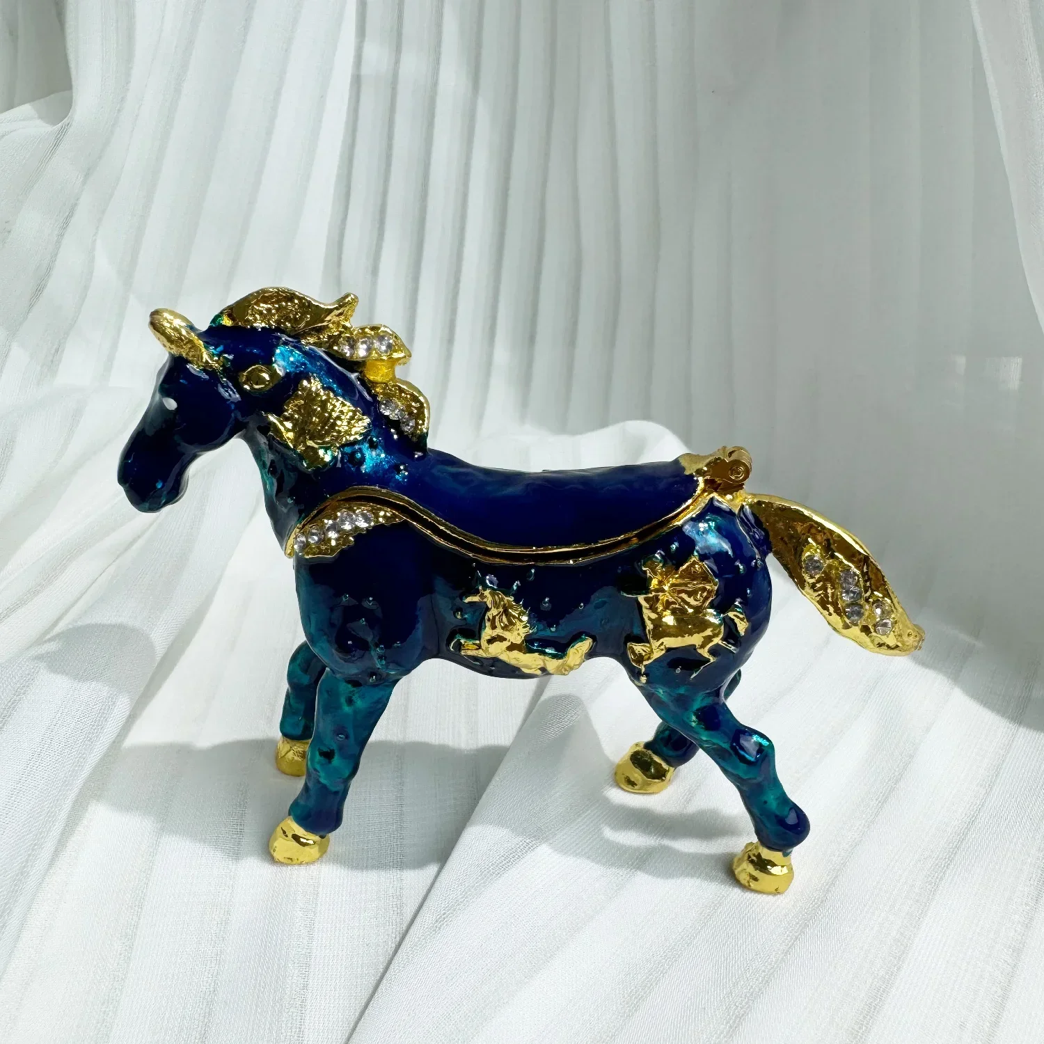 4.33in Horse Alloy Jewelry Box Craft Enamel Color Jewelry Inlaid Diamonds Pet Dog Decoration Gift Decoration Sending To Family