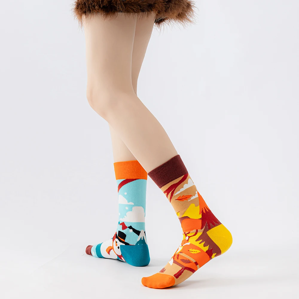 زوج واحد من الجوارب النسائية Fox & Snowman غير المتكافئة - جوارب الخريف الثعلب والشتاء على شكل رجل ثلج متباينة لمنتصف الساق