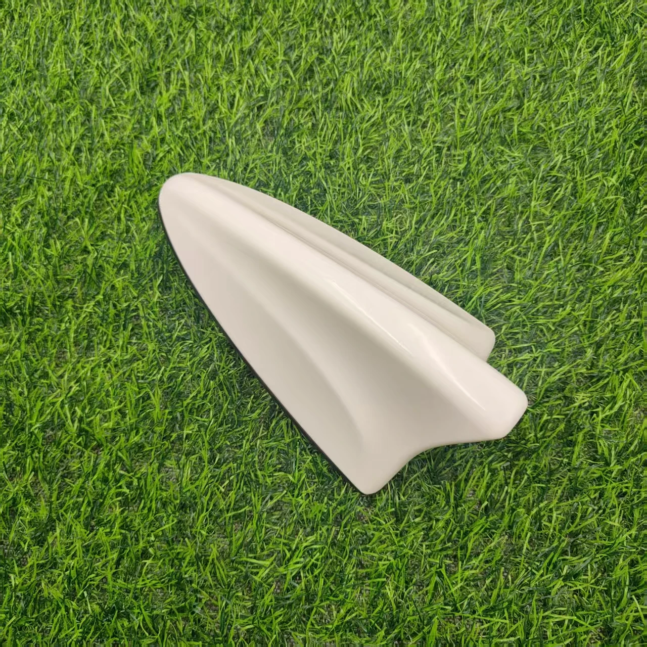 OEM 96210-D9100 96210D9100  Roof Antenna For  Sportage QL 2016-2019 Car AM/FM Radio Antenna shark fin antenna GPS antenna
