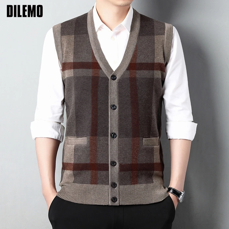 Top Grade New Autum Winter Fashion Brand Cardigan Knit  V Neck Sweater Striped Vest Casual Sleeveless Mens Clothes 2025
