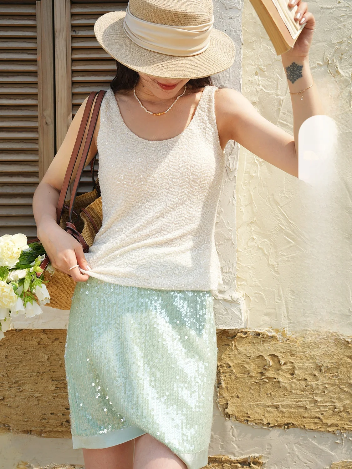 

Elwing Original Heavy Work Beaded Elastic Net Comfortable Vest Women Summer Slimming Sleeveless Top Quality Polyester Spandex