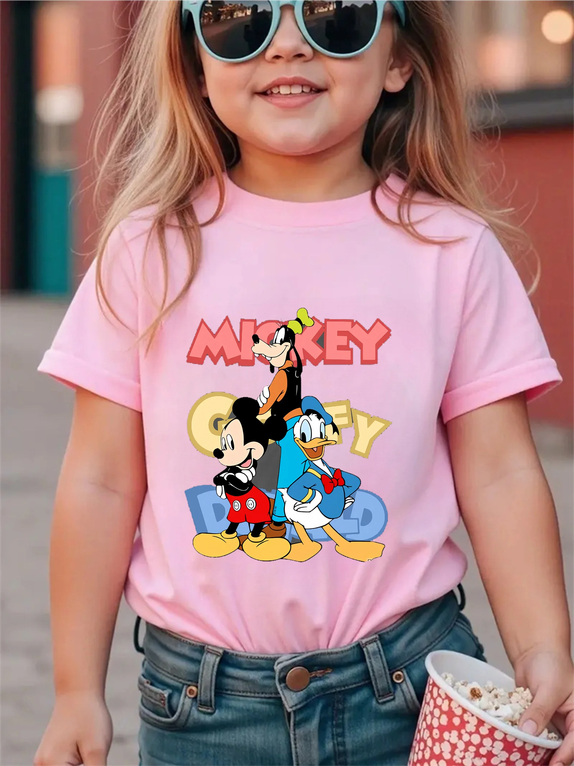 

Футболка с круглым вырезом и рисунком Микки Мауса для детей от 3 до 14 лет, летняя милая футболка с милым мультяшным рисунком для мальчиков и девочек, модная уличная повседневная детская одежда для улицы