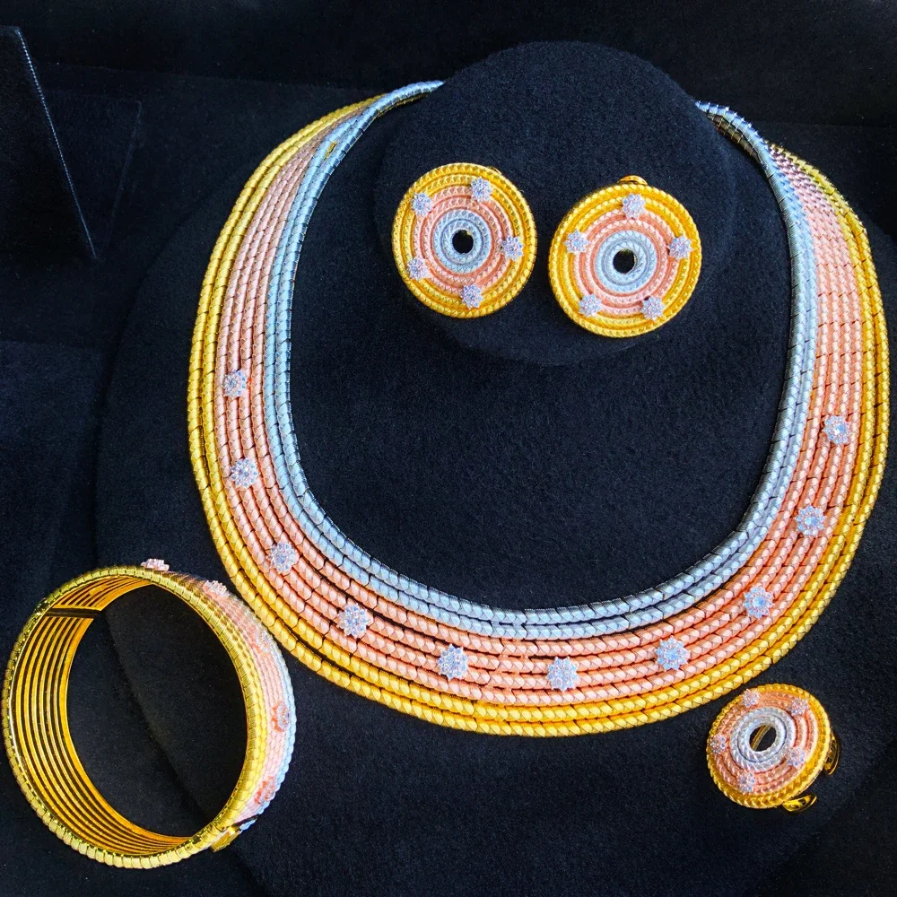 

Soramoore Gorgeous 4PCS Luxury Necklace Bracelet Earrings Ring For Women Wedding Party Bridal Jewelry Sets New Style