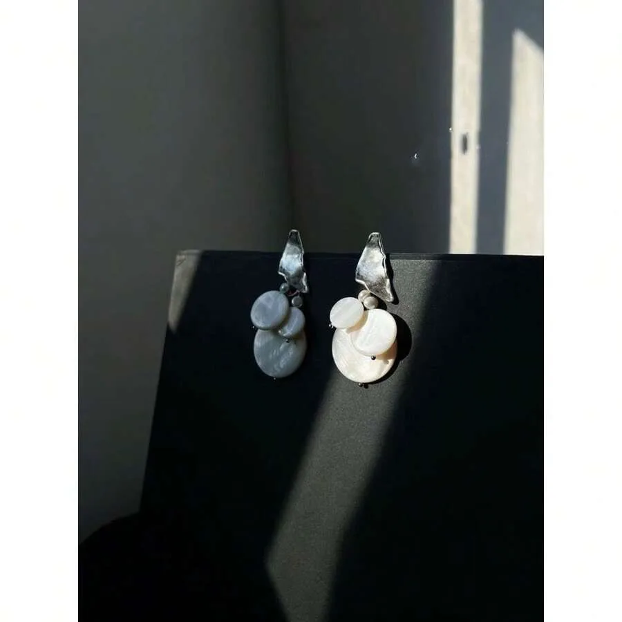 

Original Irregular Pearl Earrings, Light Luxury And High-End Niche Jewelry