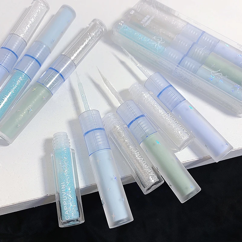 Vloeibare oogschaduw met dubbele kop en matte en parelmoerafwerking is draagbaar en kan in één go worden toegepast