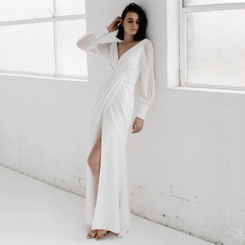 

1214#Real SAMPLE Photo V-Neck Open Back Sweep Train Long Sleeve Simple Chiffon Elegant Slit Sexy Bridal Wedding Dress Gown