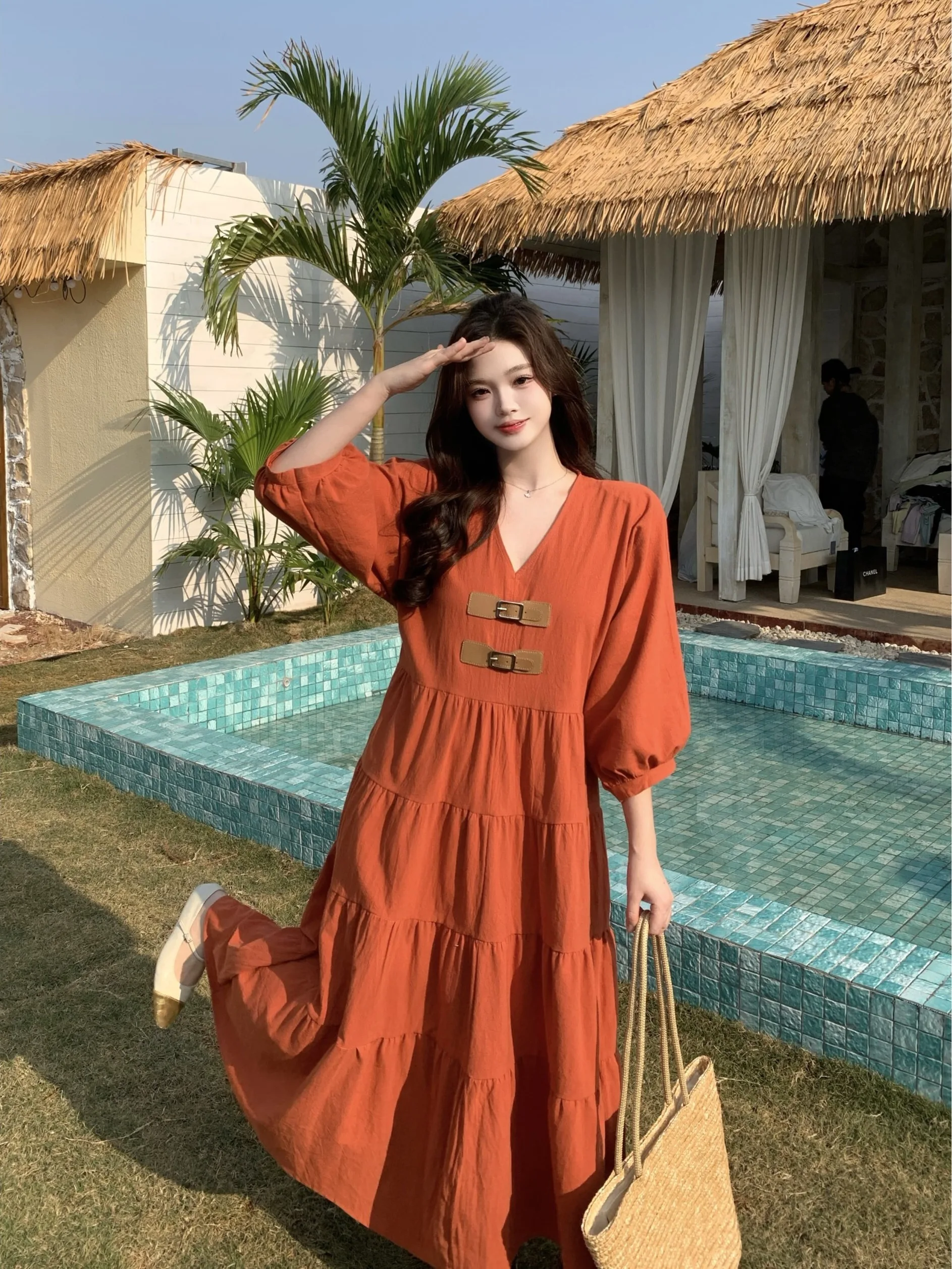 Francês com decote em v botões exclusivos mangas de três quartos em camadas saia de bolo para passeios de praia feminino férias com vestido grande queimado