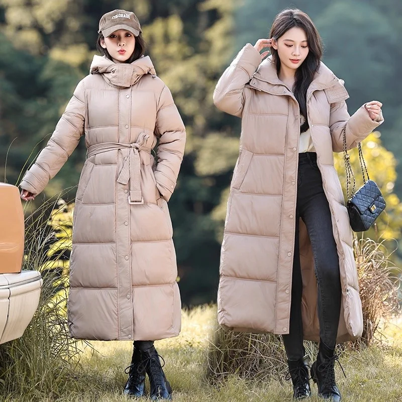 Giacca lunga in cotone caldo con cappuccio spesso per donna Versione coreana con giacca invernale in cotone nero di grandi dimensioni con lacci Alla moda w88