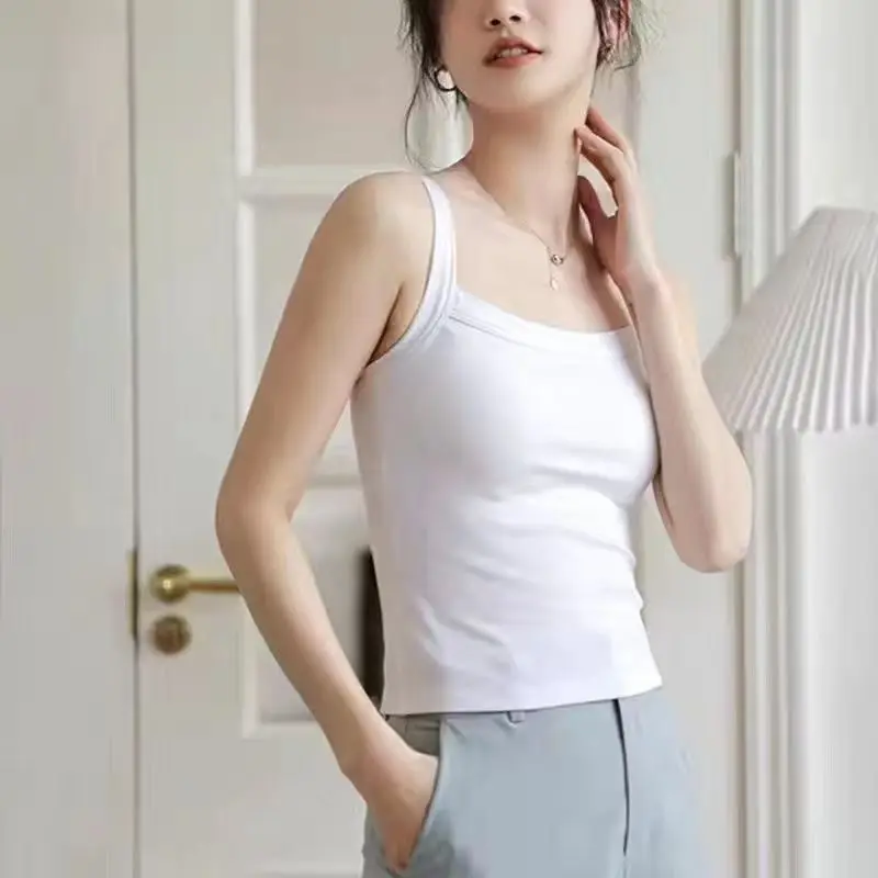 

Women's Basic Boat Neck Sleeveless Tank Top Sporty Casual Versatile Minimalist Comfort Fit Casualwear for All Seasons