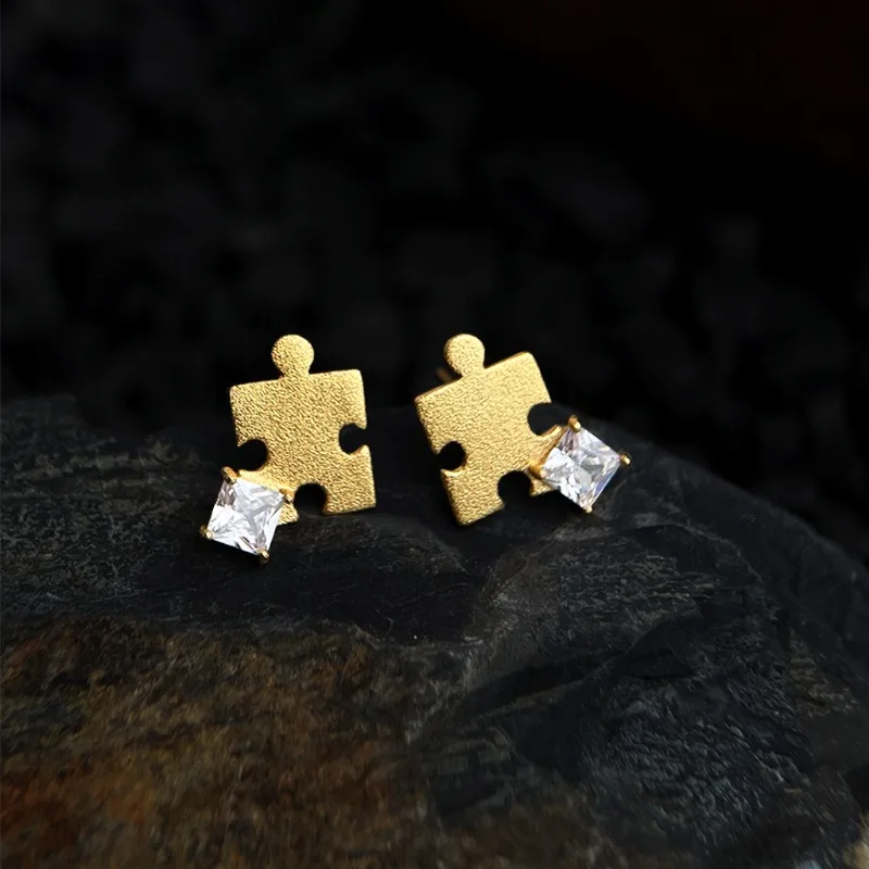 

Mini Matte Puzzle Stud Earrings Women's Stylish Cute Minimalist Game-inspired New Jewelry