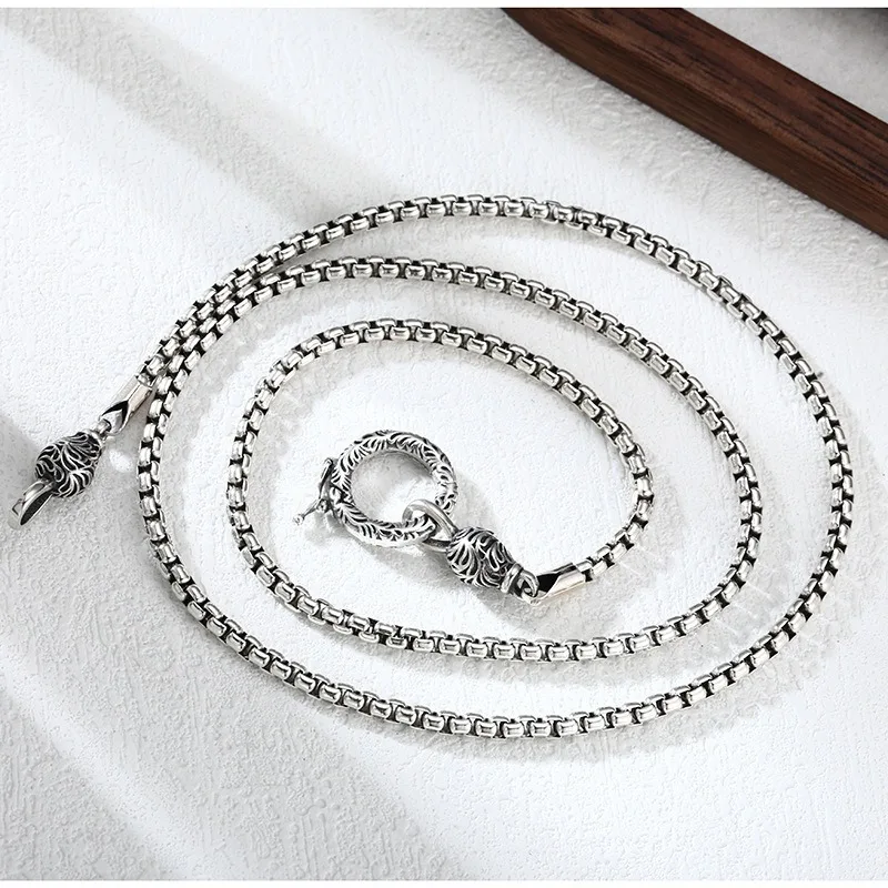 Unisex Retro Tang‑Grass Box Necklace With Universal Clasp Trendy Personalized Versatile Neck Accessory