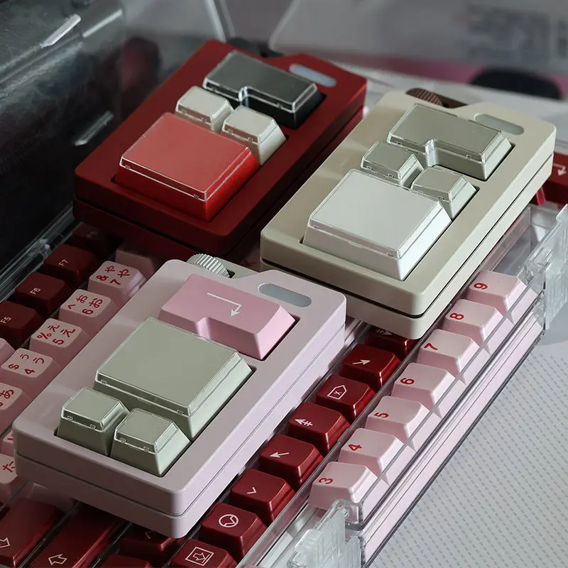 Armorsuit Cap Retro Cap Relegendables Keycaps Large Key Mini Keyboard Customized Mechanical Keyboard Keycaps Creative Game Gifts
