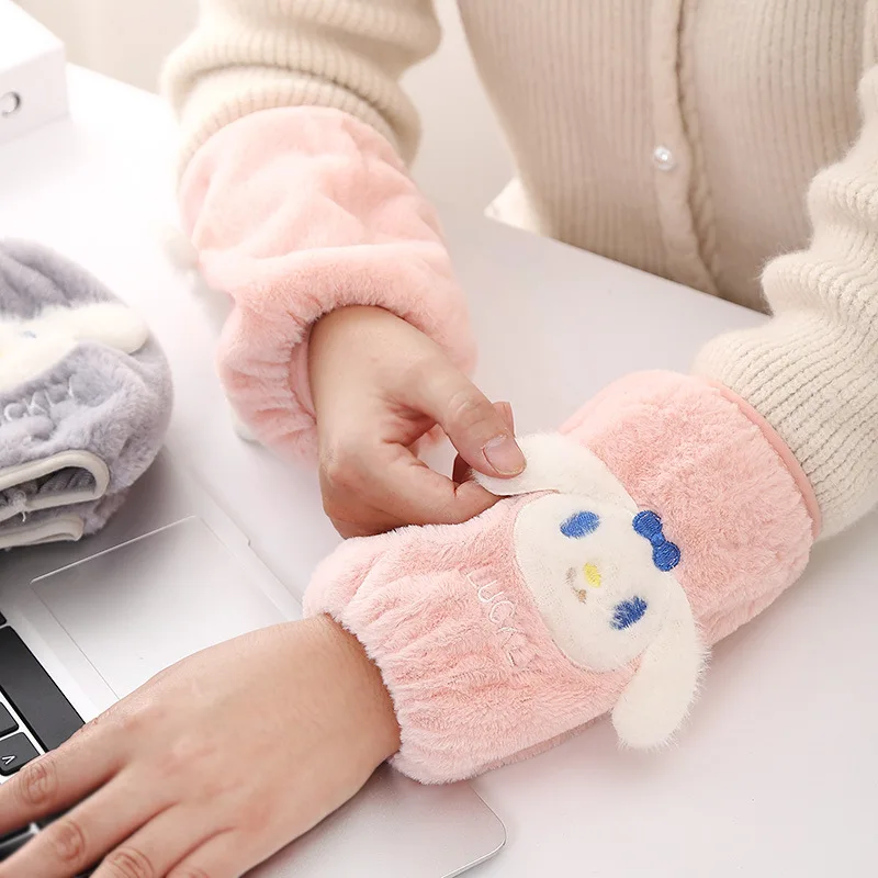 

Animation Peripheral Kawaii Cinnamoroll Series Cotton Thickened Anti-Dirty Short Sleeves Children High-Quality Velvet Sleeves