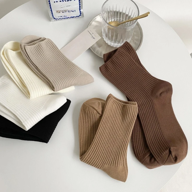 

6 пар новых женских носков на весну и осень, однотонные, дышащие, впитывающие пот, простые, удобные, длинные носки