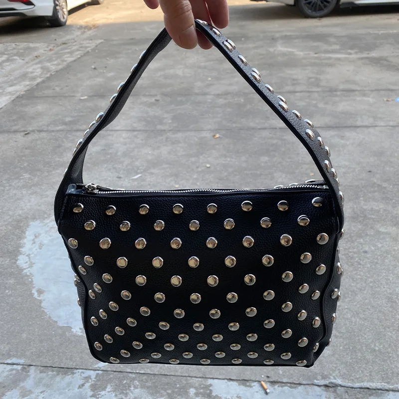 

2025 New Genuine Leather Women's Shoulder Bag Luxury Designer Rivet Top Handbag and Purses Large Capacity Stylish Tote Bag