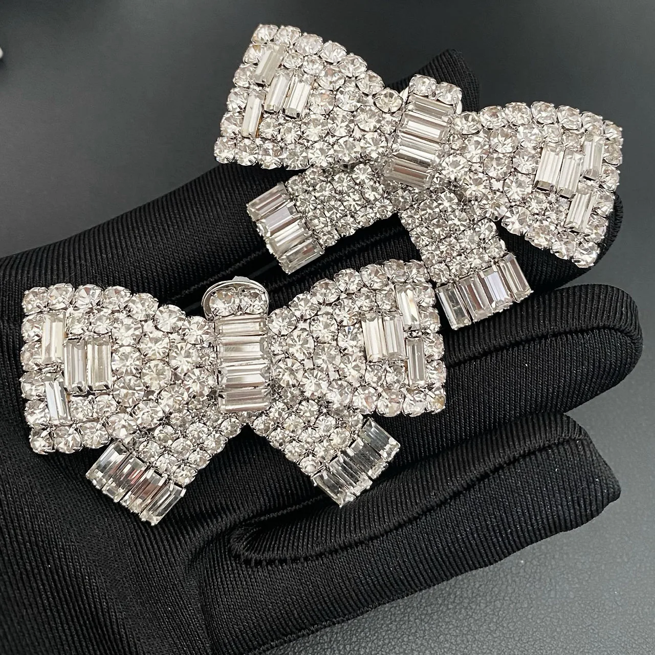 New Jewelry & Accessories Vintage Style High-Quality Crystal Three-Dimensional Bow Ear Clip Earrings For Women's Parties & Gifts