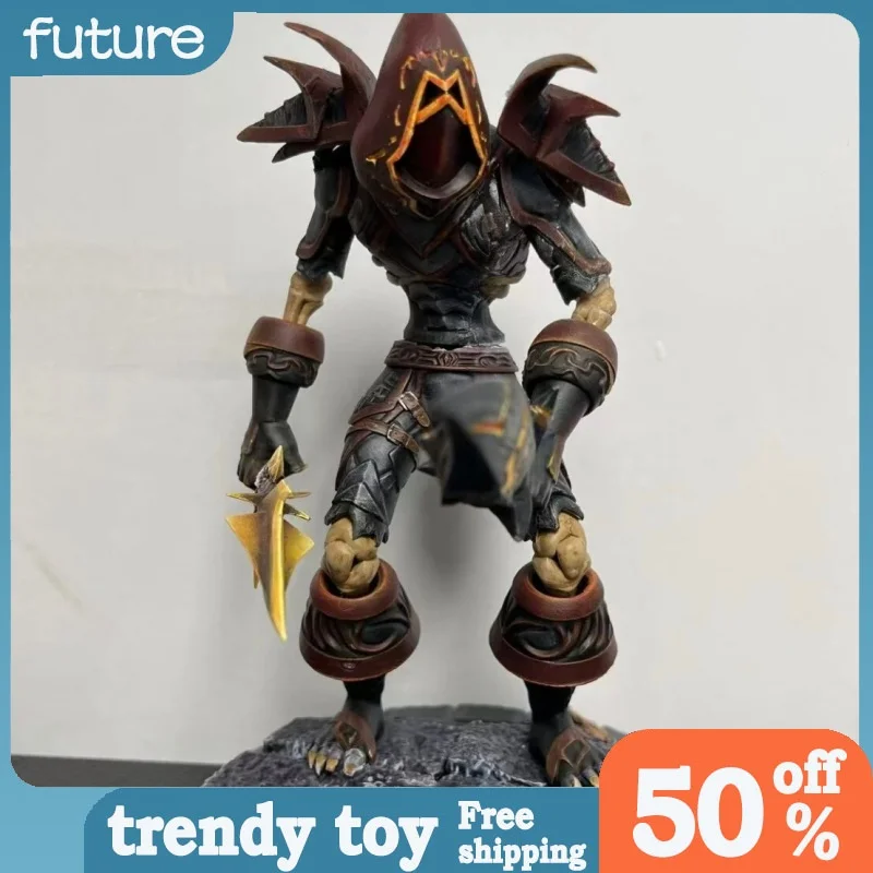 world-of-warcraft-game-figures-bloodfang-figure-18cm-pvc-gk-statue-figurine-model-doll-collection-ornament-room-desk-toys-gift