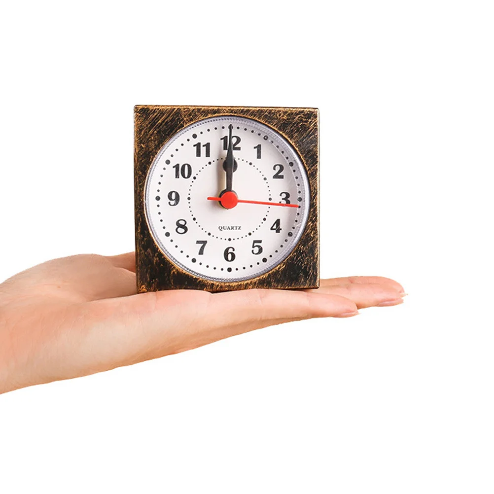 

Retro Nostalgia Desktop Adornment Bronze Forklift Truck Shape Creative Alarm Clock Table Decor Novelty Gift Desk Accessory