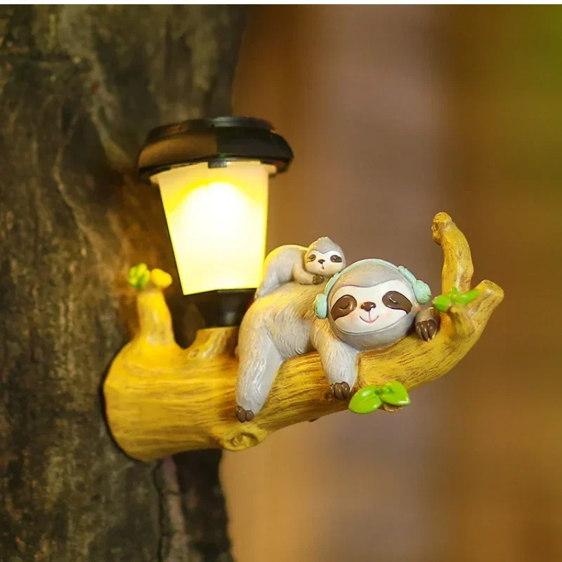 

2025 Cartoon Squirrel Sloth Solar Lamp Animal Courtyard Porch Lamp LED Solar Light Hanging Light Outdoor Garden Decoration Light