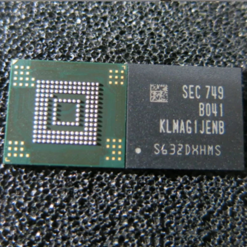 

KLMAG1JENB KLMAG1JENB-B041 NEW Original Genuine Chip Packing 153-BGA