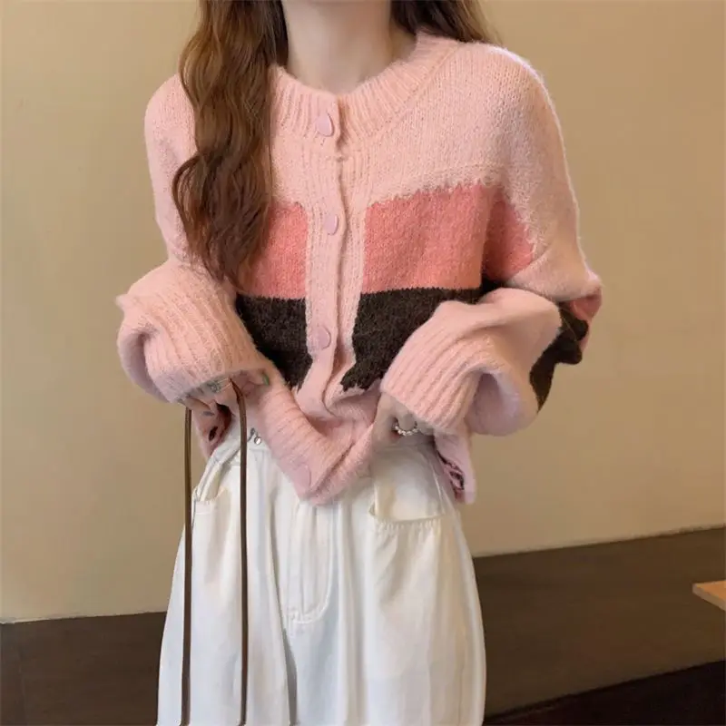 2024 Autumn/Winter Korean Edition New Women's Knitted Sweater Lazy Style Loose Knitted Cardigan Sweater