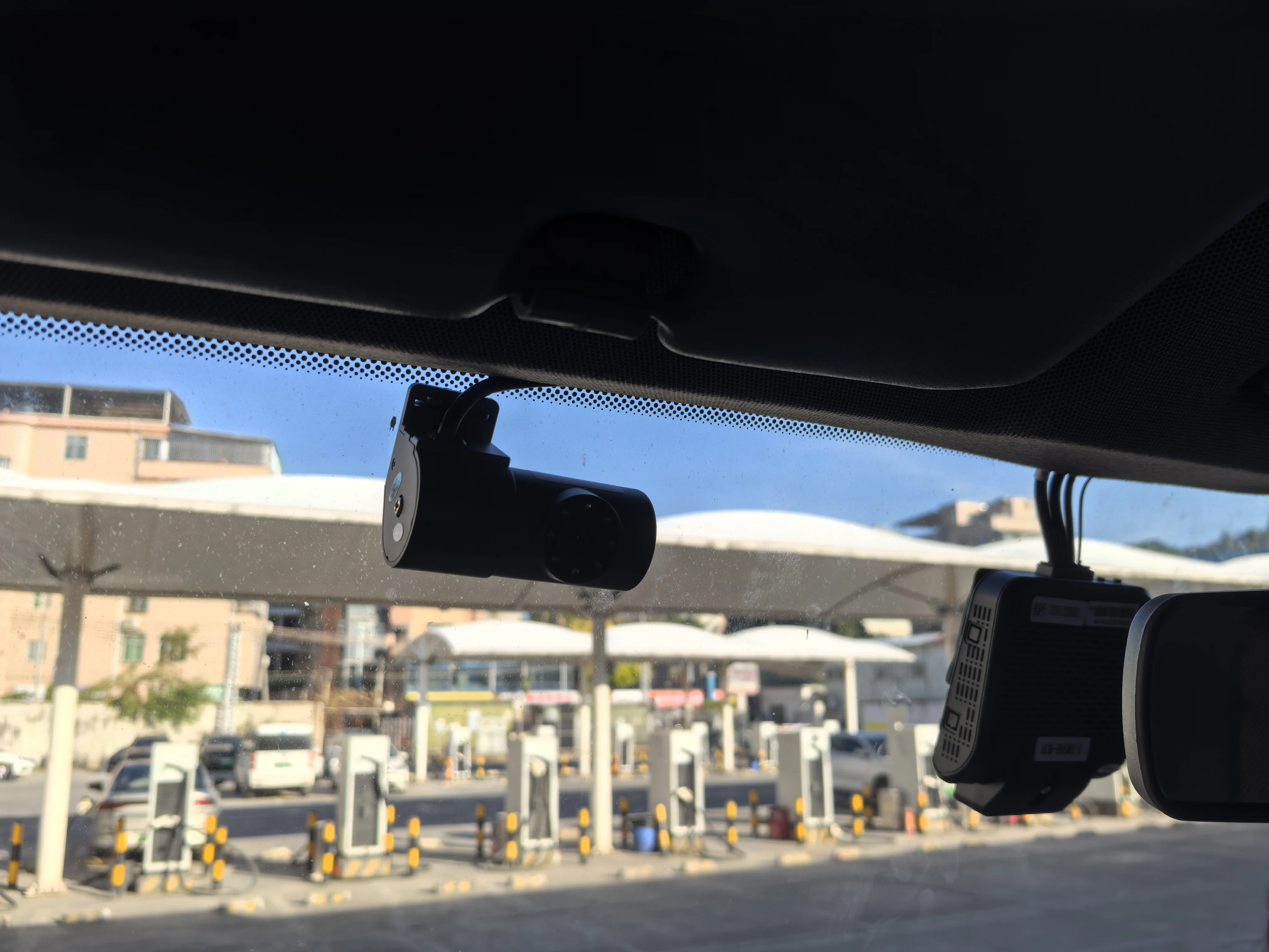 3CH AI لوحة القيادة كاميرا سيارة مقاومة درجات الحرارة العالية مع وظائف ADAS وDSM مسجل القيادة