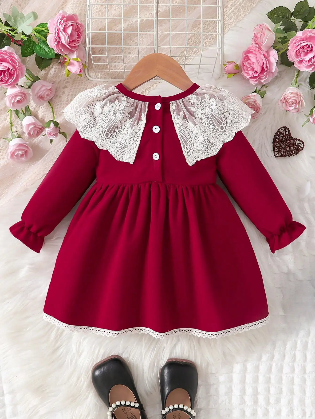 Baby spring and autumn fashion exquisite colorful comfortable breathable dress.