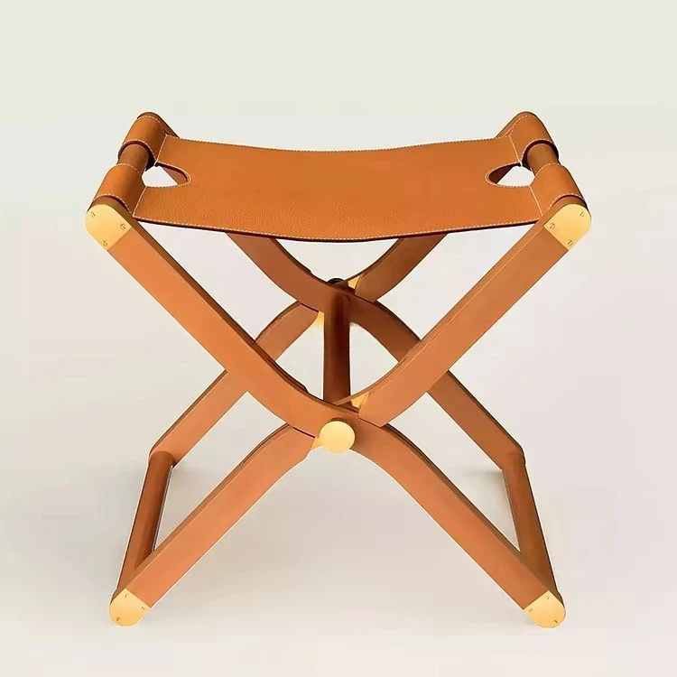 كرسي جلدي محمول قابل للطي للاستعمال الخارجي للتخييم كرسي خشبي إيطالي فاخر للترفيه