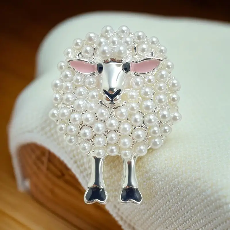 【B】1Pcs Sheep Shape Full Drill Design Elegant Decoration Vintage Pearl Brooch For Women Daily Outfit