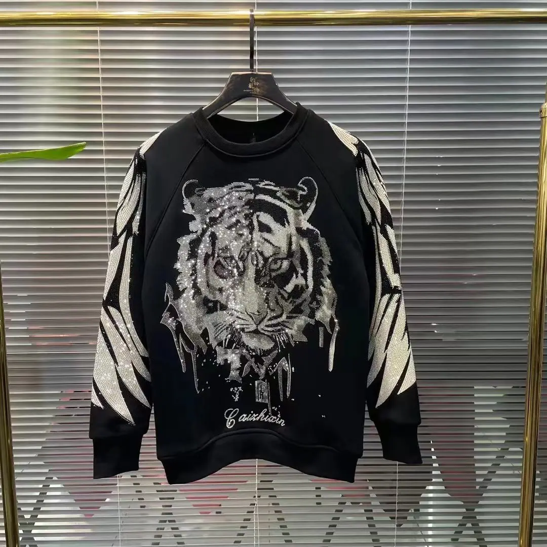 Bild 7: 2025 Herbst Winter Neuer Schwarzer Robuster Strass-Herrenpullover Rundhals Locker Lässiges Langarm-T-Shirt