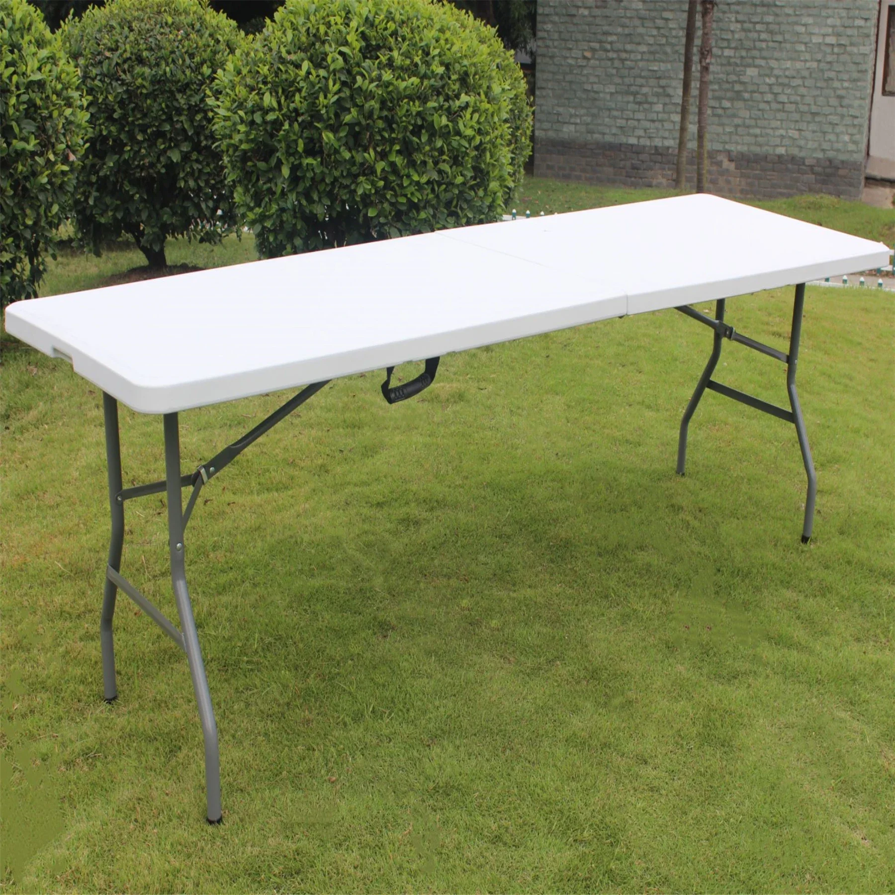 6ft round white plastic outdoor folding portable dining rectangular coffee banquet table top and chairs