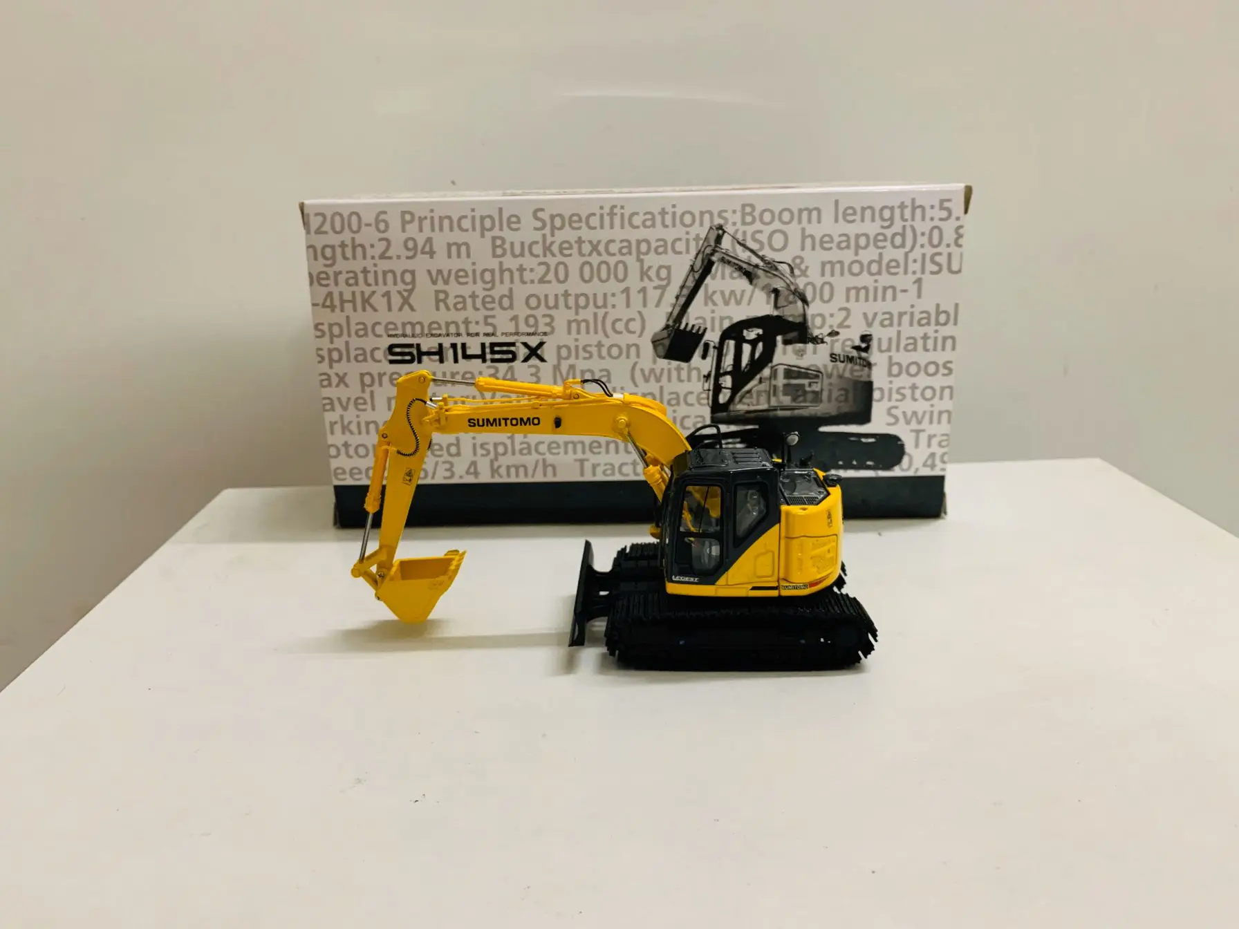 

Legest SH145X Compact Hydraulic Excavator 1:50 Scale Metal Collection Engineering Vehicle Model