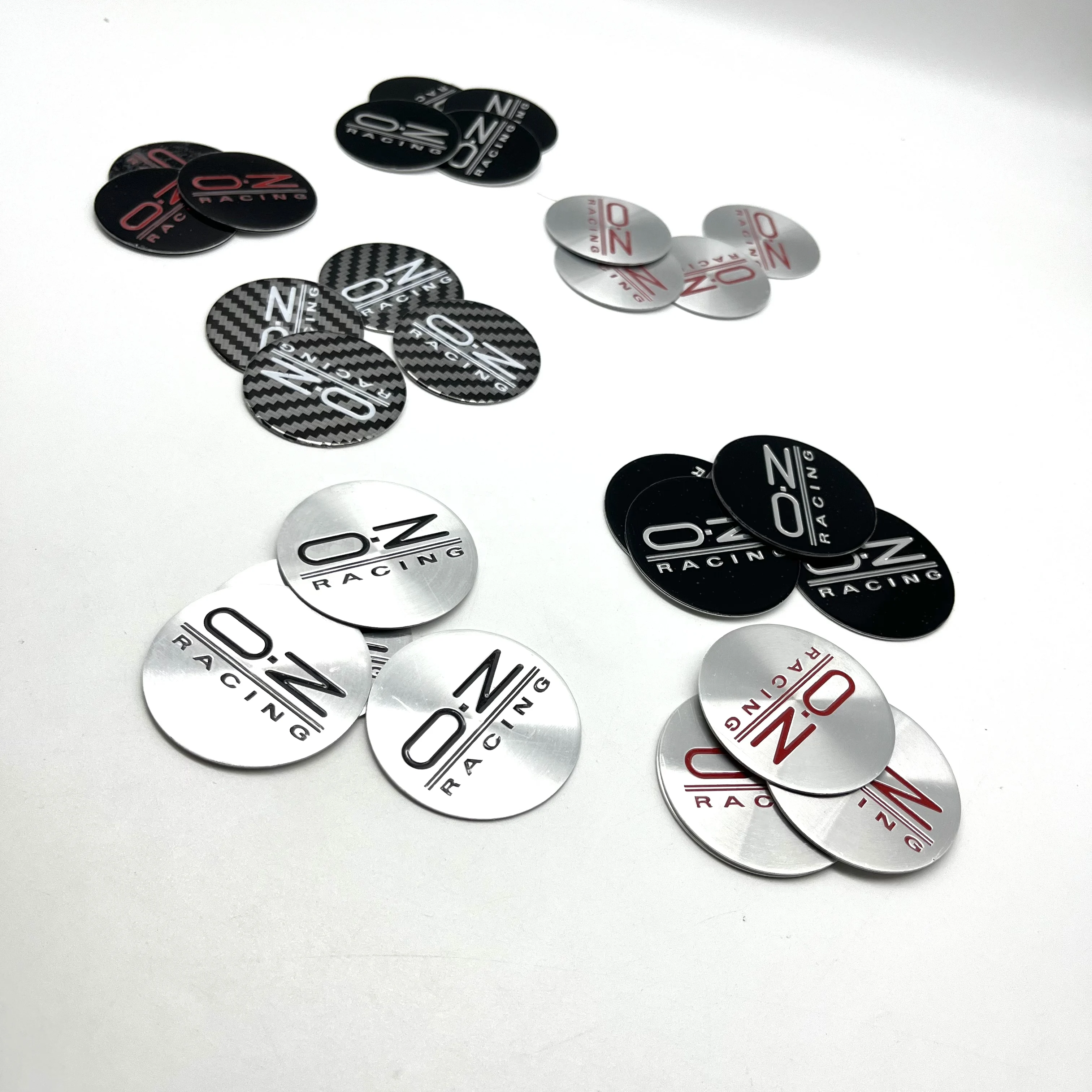 4 peças/lote Adesivo Universal 3D para Tampa Central de Roda de Carro 45mm 50mm Emblema O.Z OZ Racing Adesivo de Estilização Automotiva Acessórios para Carro