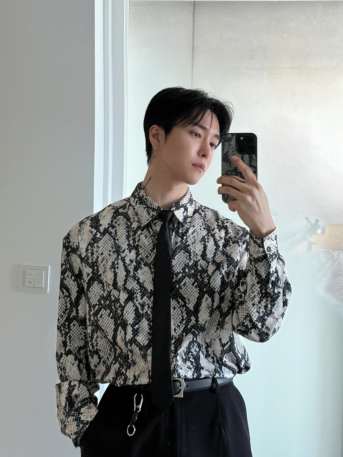 

Retro Snake Print Long Sve Loose Fit Men's irt Comfortable Breathable Polyester Fiber Fade Resistant Faionable Casual ...