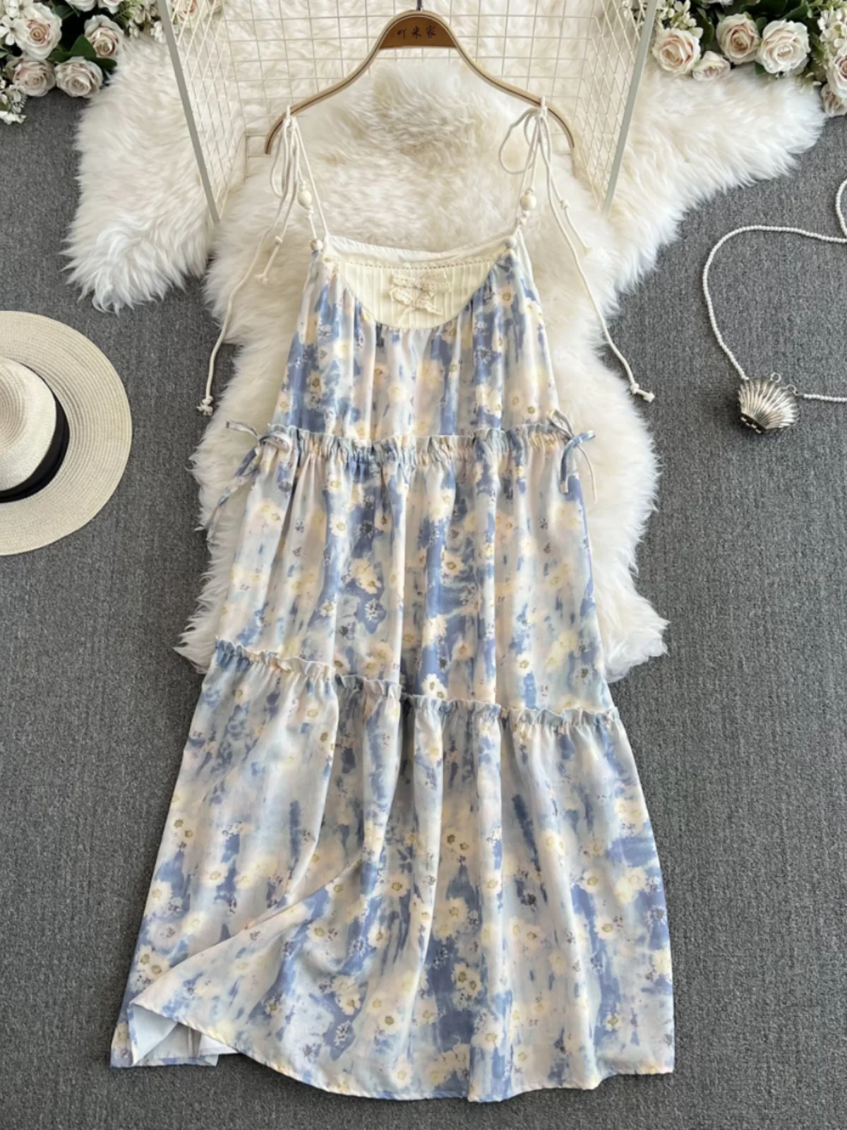 

French Style Floral Printed Slip Dress Women Summer New Loose Mid Length Female Spaghetti Strap Dress Casual Ladies Beach Clothe