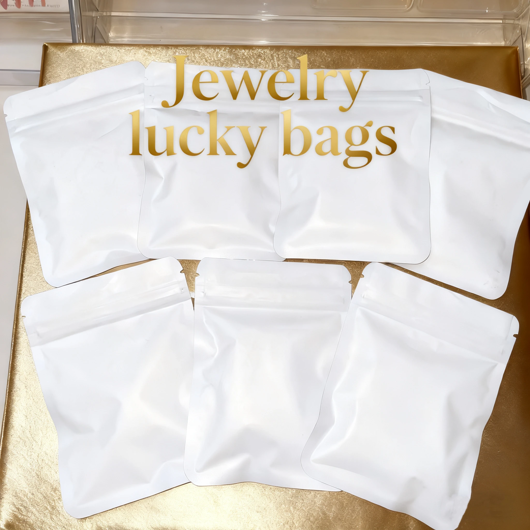 

Mystery jewelry Sets Bracelet Earrings Rings Necklace Lucky Bags Random Shipment, No Style Specified Suitable for party, dates