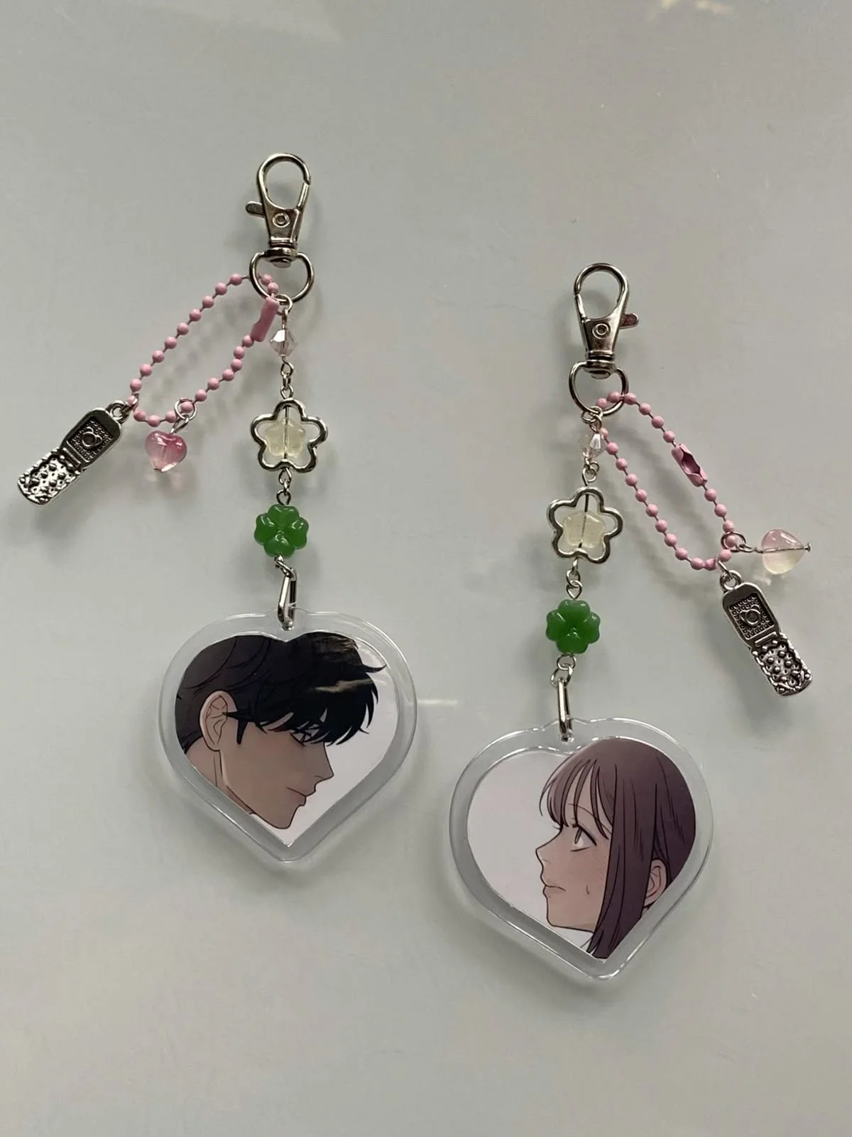 Operation True love keychains，Handmade Y2k Jewelry，Acrylic photo keychain pendant
