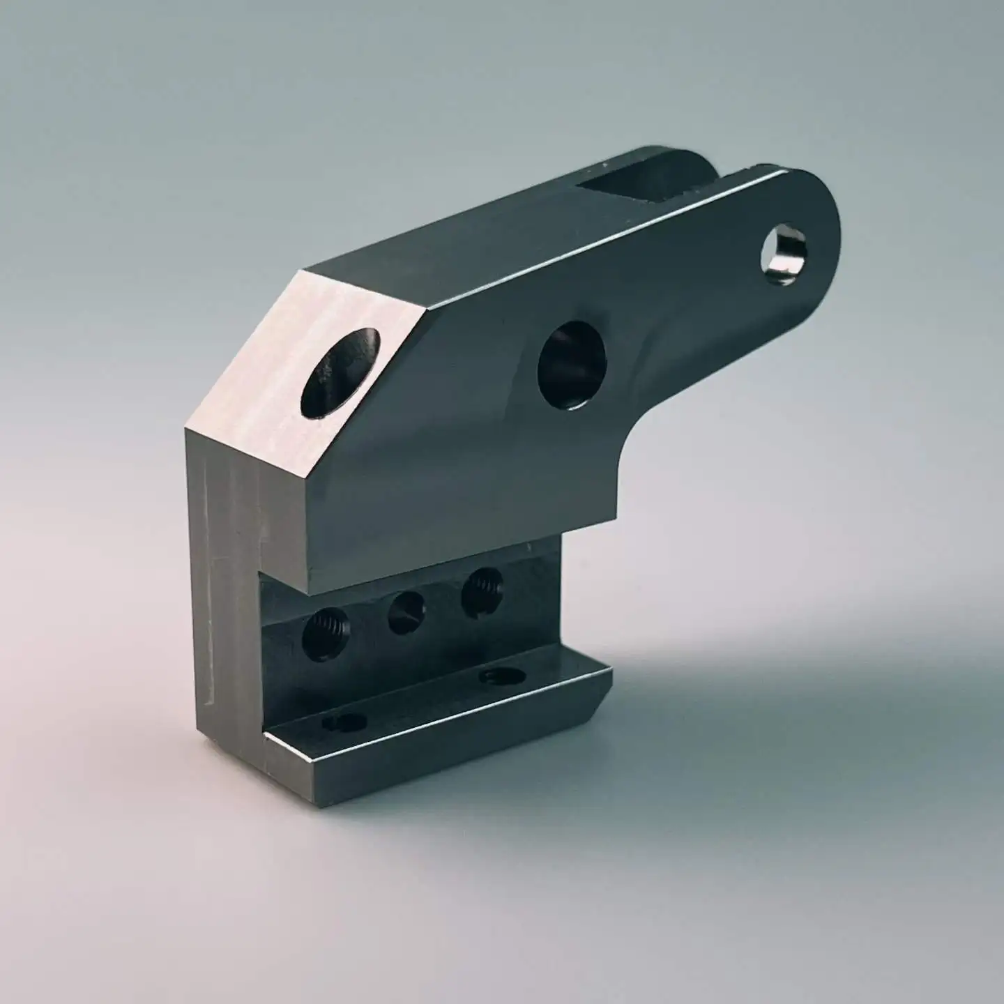 OEM Custom Large CNC Milling Parts Custom CNC Profiled Carbon Steel Offset Mounting Arm