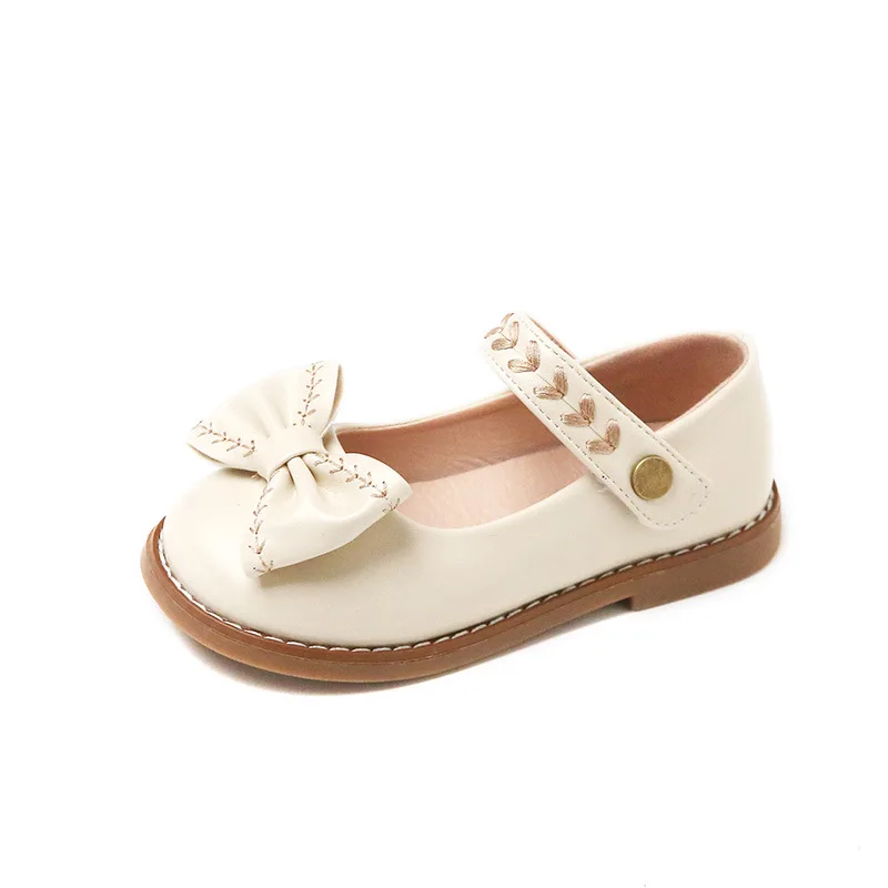 Ragazze simpatiche scarpe da principessa Bowknot nuova primavera autunno scarpe in pelle antiscivolo per bambini scarpe basse con suola morbida per bambini