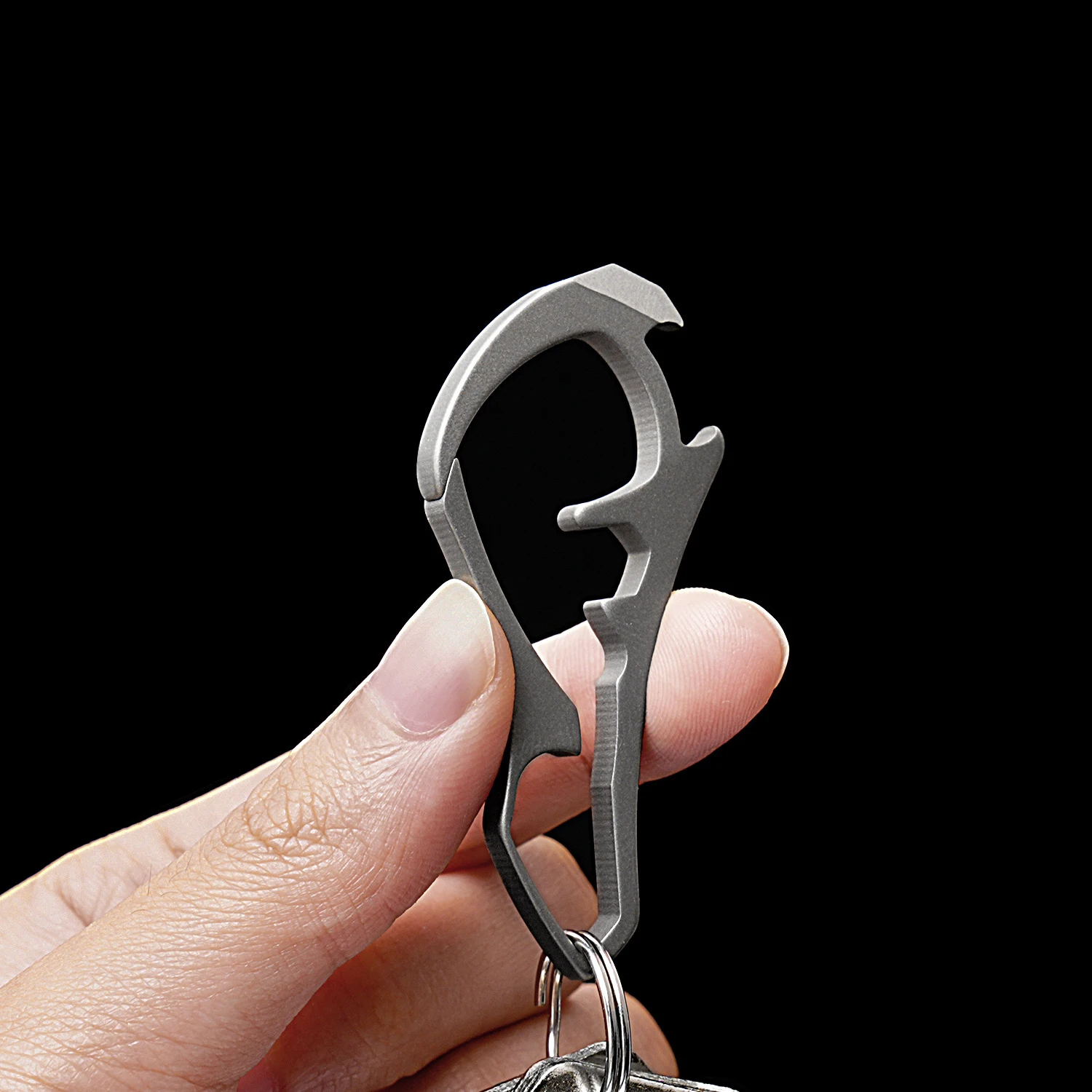 

NEW design TC4 Ti keychain Solid titanium quick release non spring safety Carabiner Hook EDC screwdriver opener