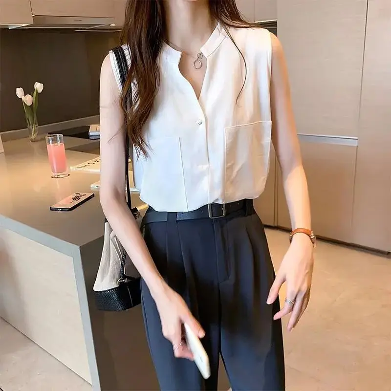 White Shirts Tops Women New Summer New Sleeveless Solid Color Button Simplicity Thin Office Blouse Elegant Fashion Clothing