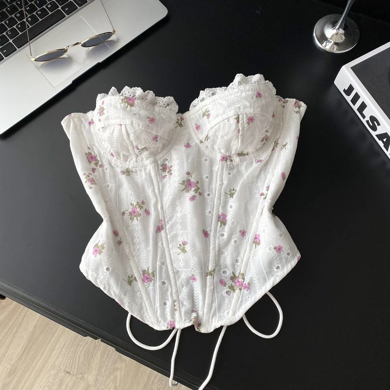 Women Floral Lace Corset Tube Top Sweet Off Shoulder Bustier Crop Top Back Tie Slim Fitting Y2K Camisole