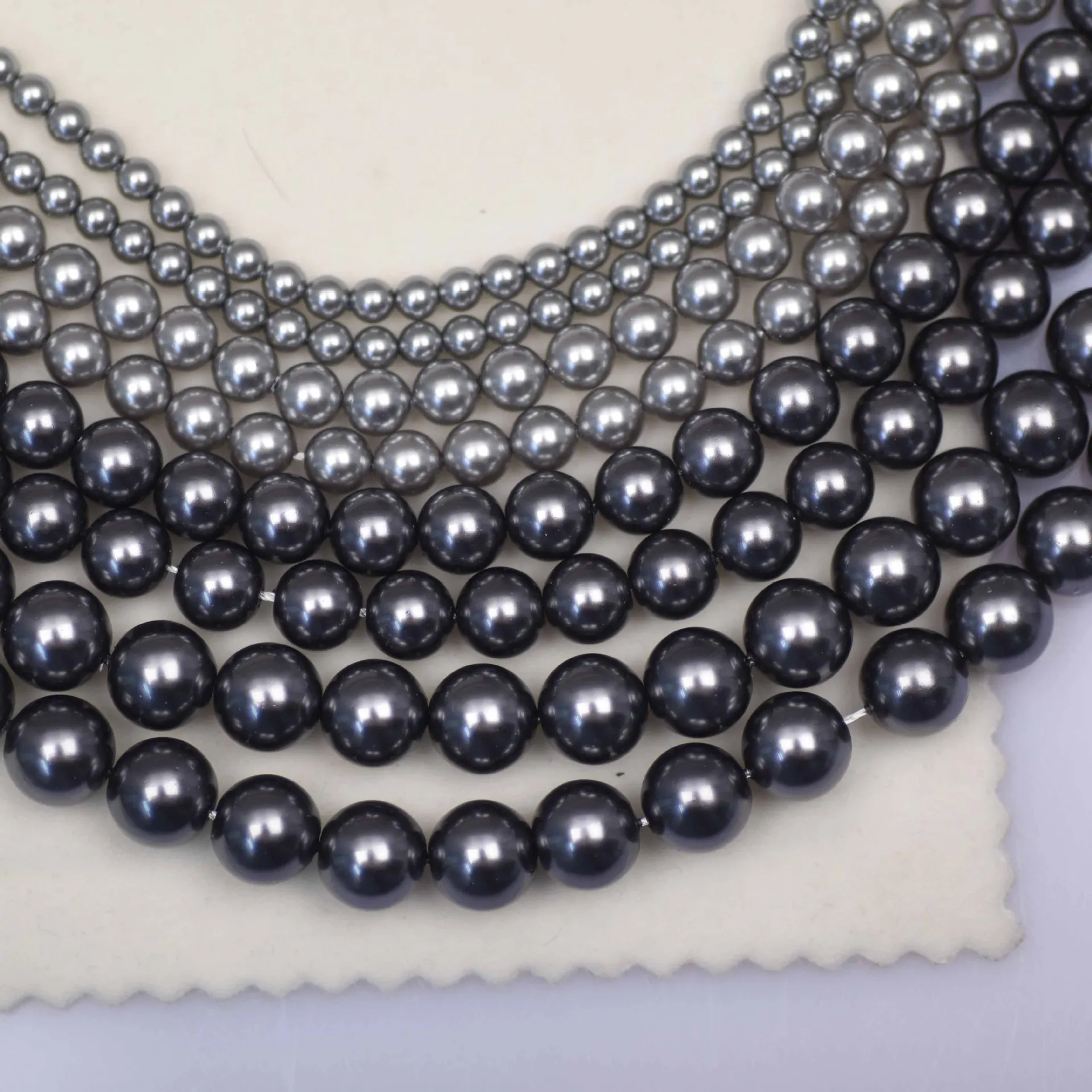 4/6/8/10mm Shiny Smooth Natural Freshwater Shell Black Gray Round Bead Loose for DIY Jewelry Make Necklace Accessories Strands