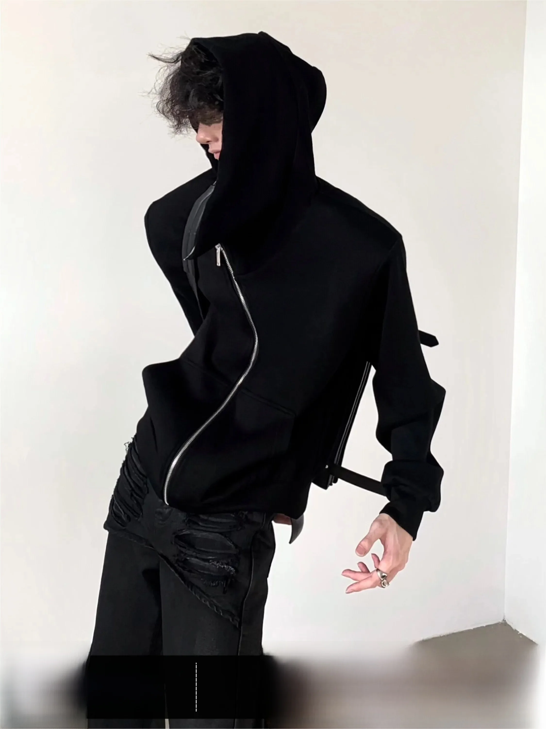 Black Short Hoodie Men's Cleanfit Jacket Autumn Mountain Wind Unique Silhouette Design Zipper Cardigan Loose Fit Spring Autum...