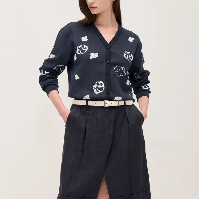 เสื้อสเวตเตอร์ถักไหมพรมทรงสลิม คอวี สีสันสดใส สไตล์ลำลอง ติดกระดุม แขนยาว สำหรับผู้หญิง