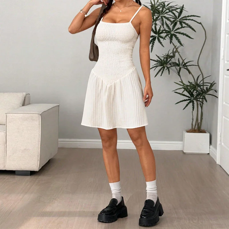 Benuynffy-vestido camisola Y2k con cuello cuadrado blanco para mujer, vestidos cortos informales de cintura alta sin mangas para vacaciones y verano