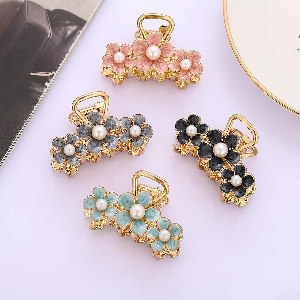 

NEW 5CM Mini Pearl Flower Series Hair Claw Sweet Retro Alloy Claw Clips INS Trendy Hair Clips for Women Girls Hair Accessories