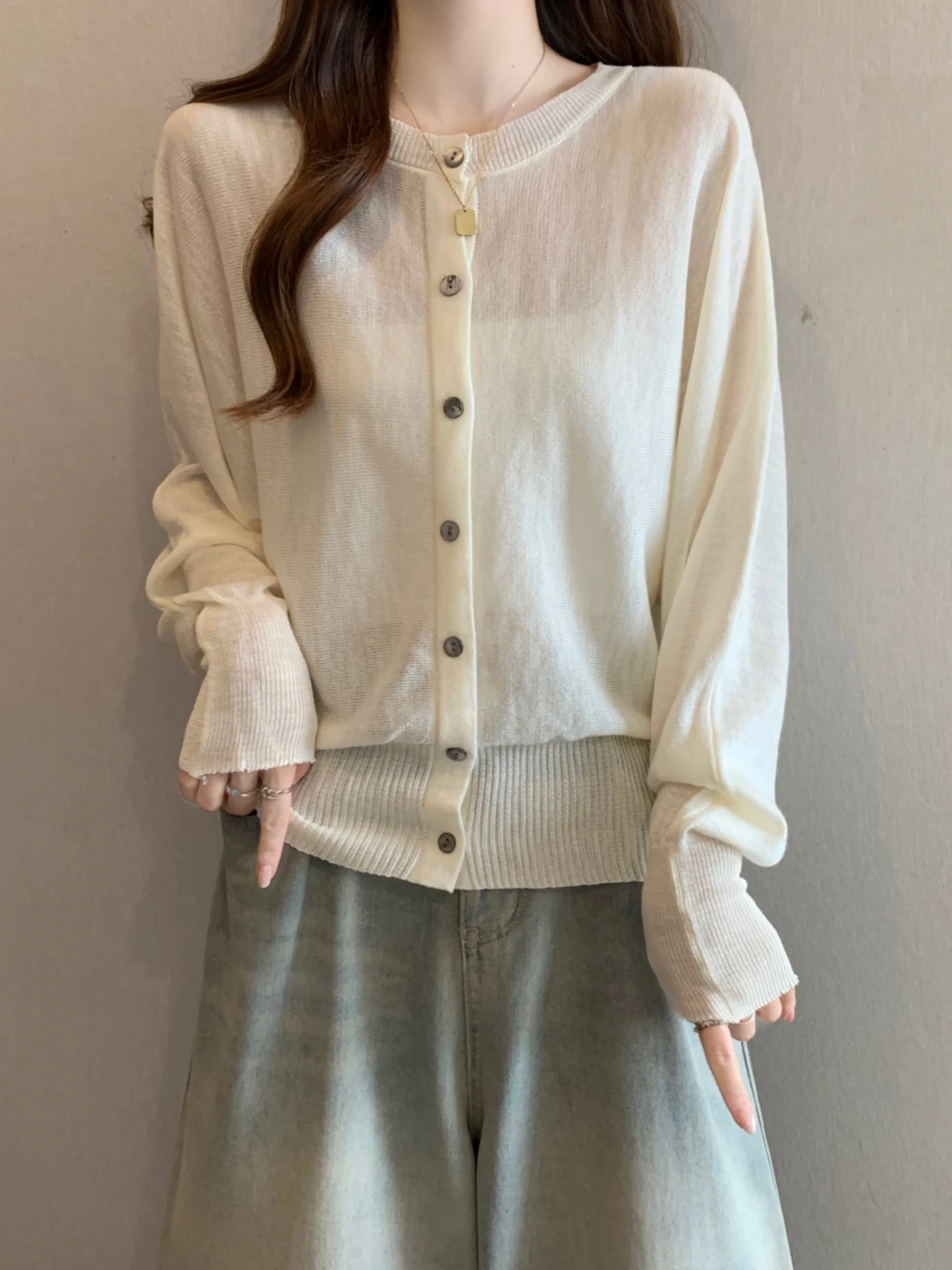 

Lightweight Ice Silk Knitted Cardigan Women's Summer plus Size Short Top Outerwear Air Conditioner Cover Korean Style Long Sl...