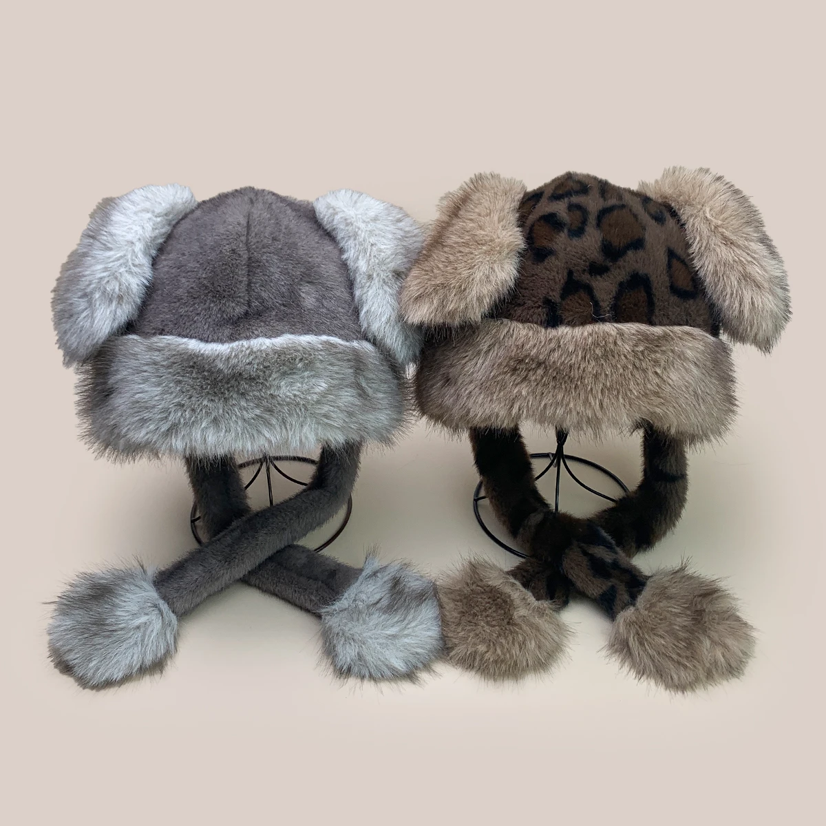 

Cute Little Rabbit Ears Plush Hats Autumn and Winter Women Warm Outdoor Sunshade Leopard Print Versatile Straps Fisherman Caps