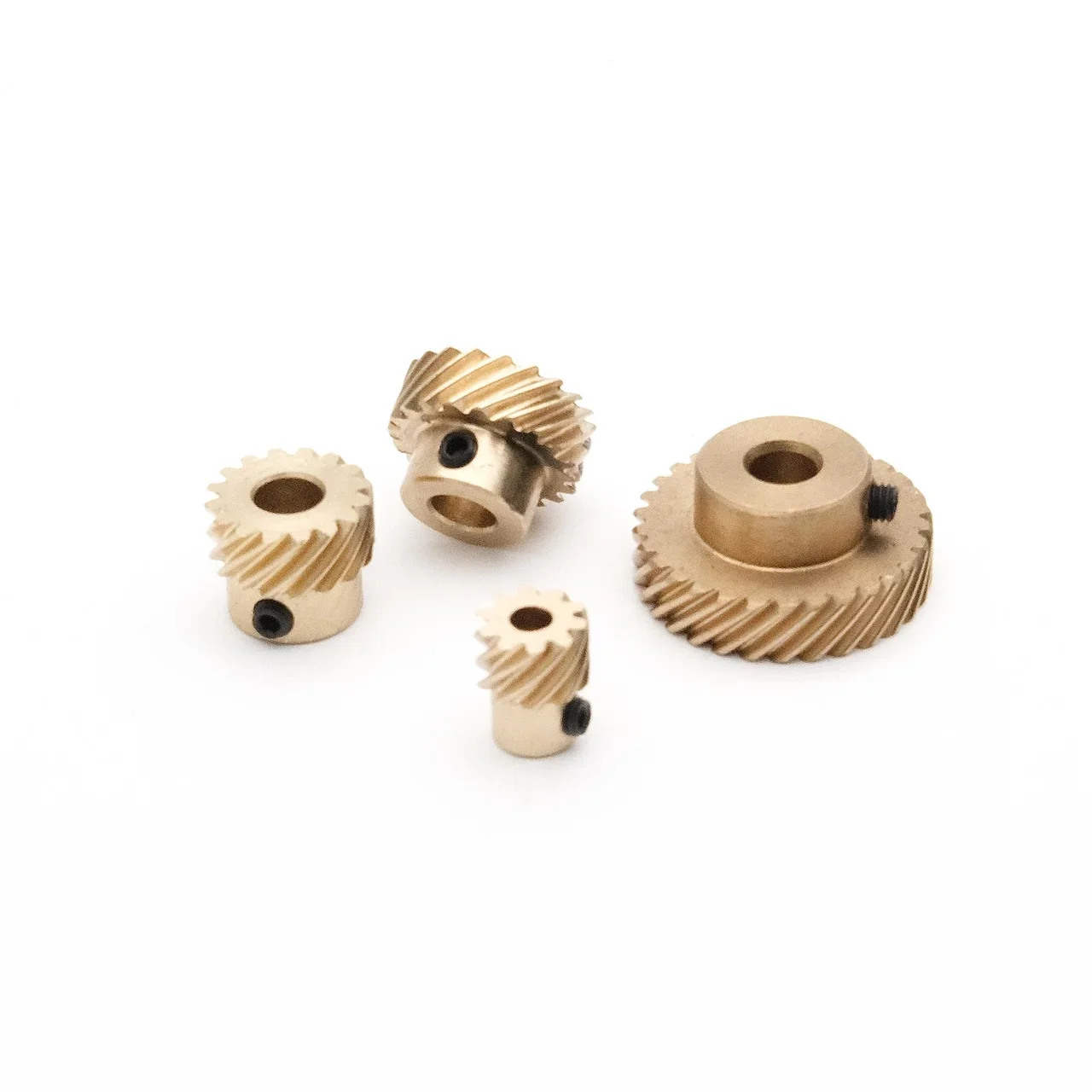 Precision 45-Degree Copper Gear 0.5M 10/11/12/13/14/15/16/17/18/20/22/25/26/28/30 Teeth Interlaced Helical Gears Worm 3mm-6mm